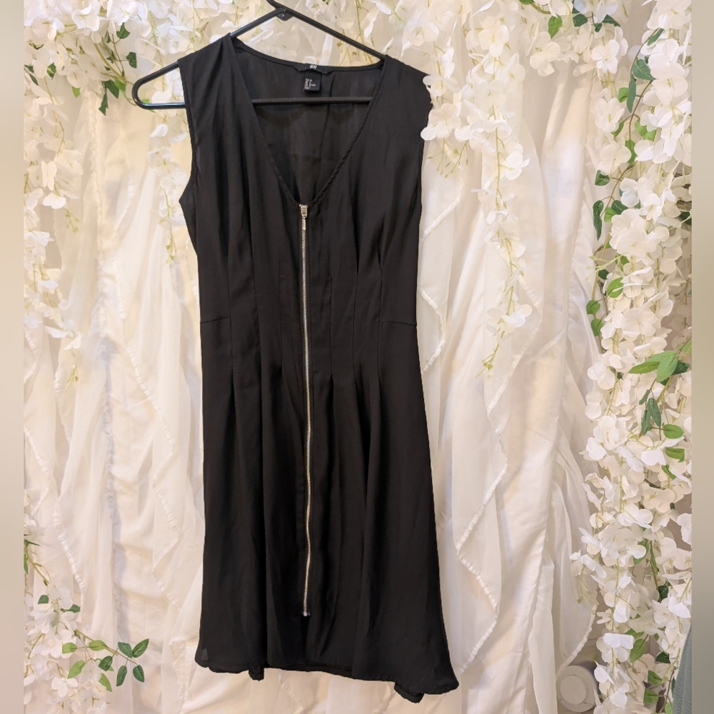 H&M FRONT ZIP MIDI DRESS